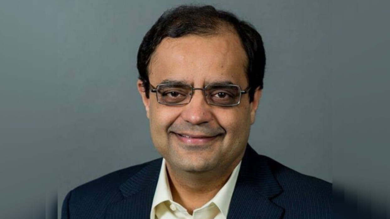 Indian CEO of US tech company dies in stage mishap