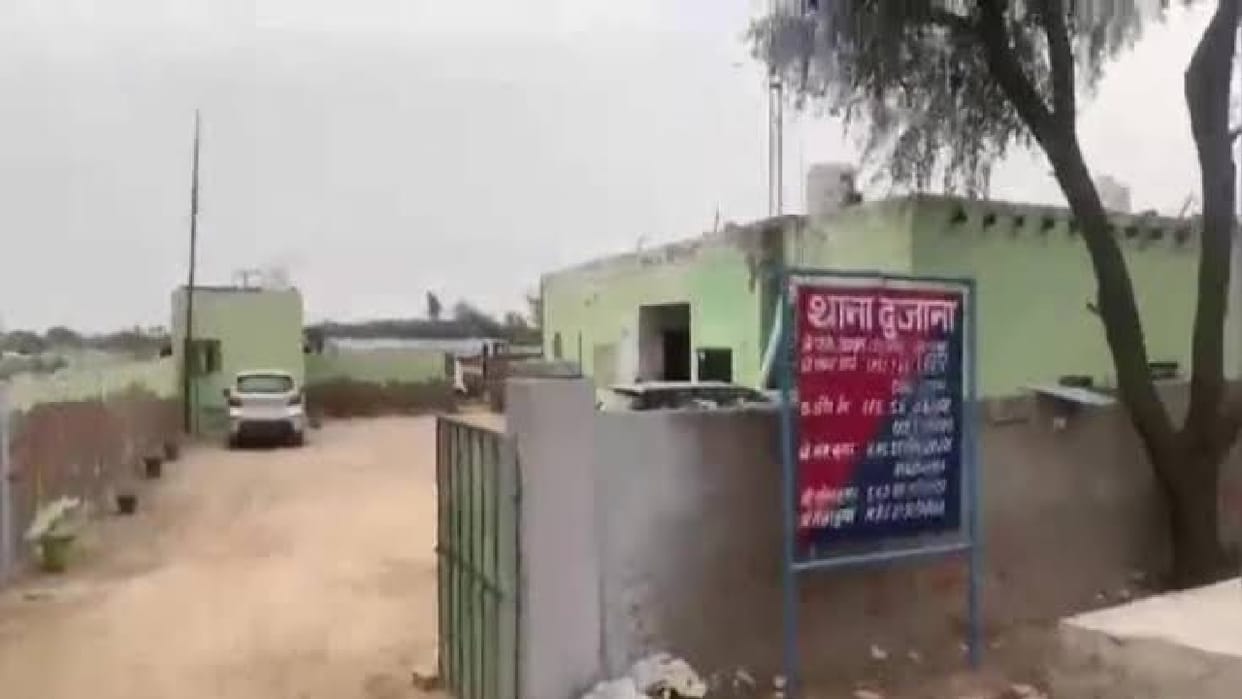 Three youths snatched the car at Jhajjar at gunpoint