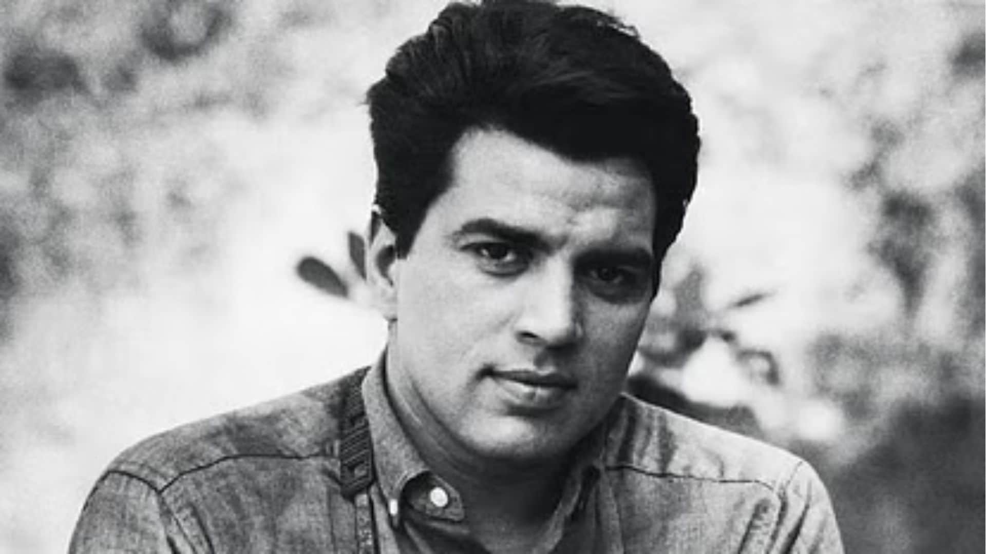 Dharmendra Due to big hands Dharmendra got the 1968 hit Film Aankhen Prem Sagar reveals interesting facts
