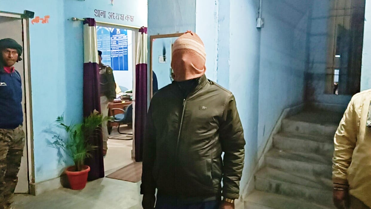 Aurangabad: Rafiganj police arrested Maoist leader Anil Yadav and handed him over to NIA
