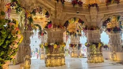 Ram Mandir: Zubair of Meerut decorated Ayodhya with foreign flowers