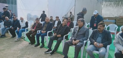 Ranji Trophy: Fog hindered the match on the third day, see the score board so far