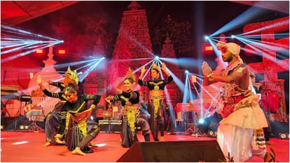 Bihar News : Artists participated on International Buddhist Festival IPS daughter also participated in Gaya.