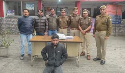 पुलिस की गिरफ्त में आरोपी