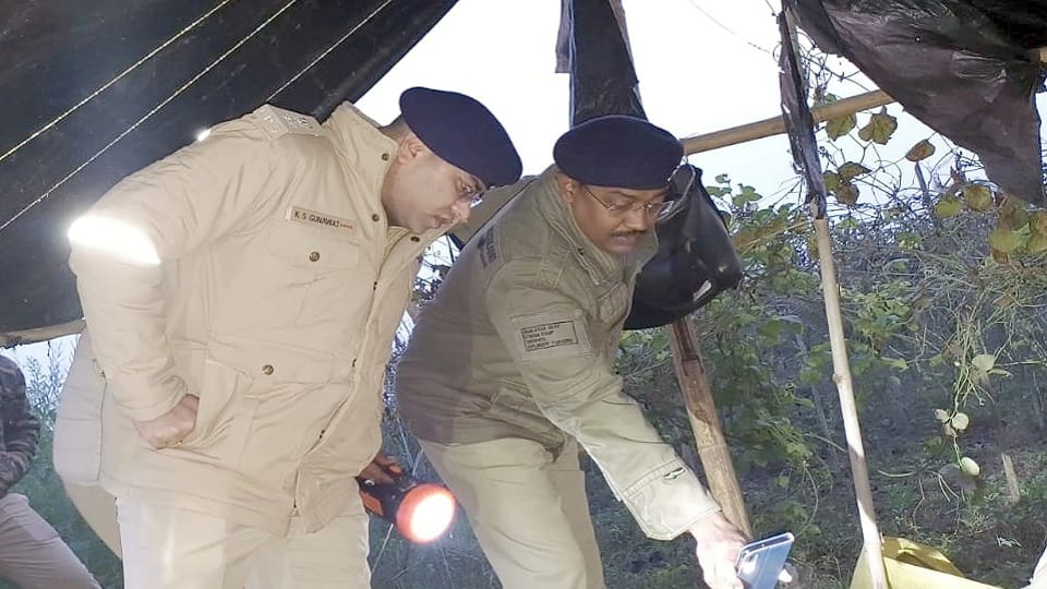 Murder in Sambhal: Youth carrying sugarcane to Asmoli mill shot, dead body found in field