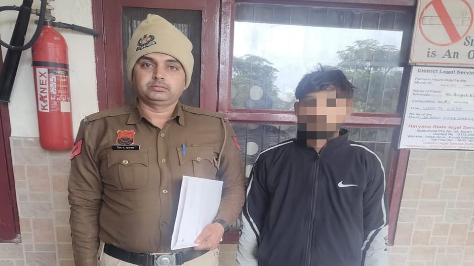 One accused arrested with illegal weapon, country made pistol and two live cartridges in Jhajjar