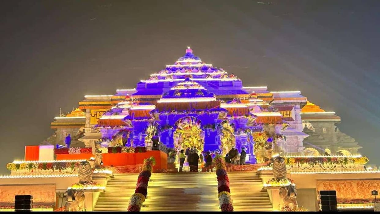 Aastha special train cancelled due to crowd of devotees in Ayodhya