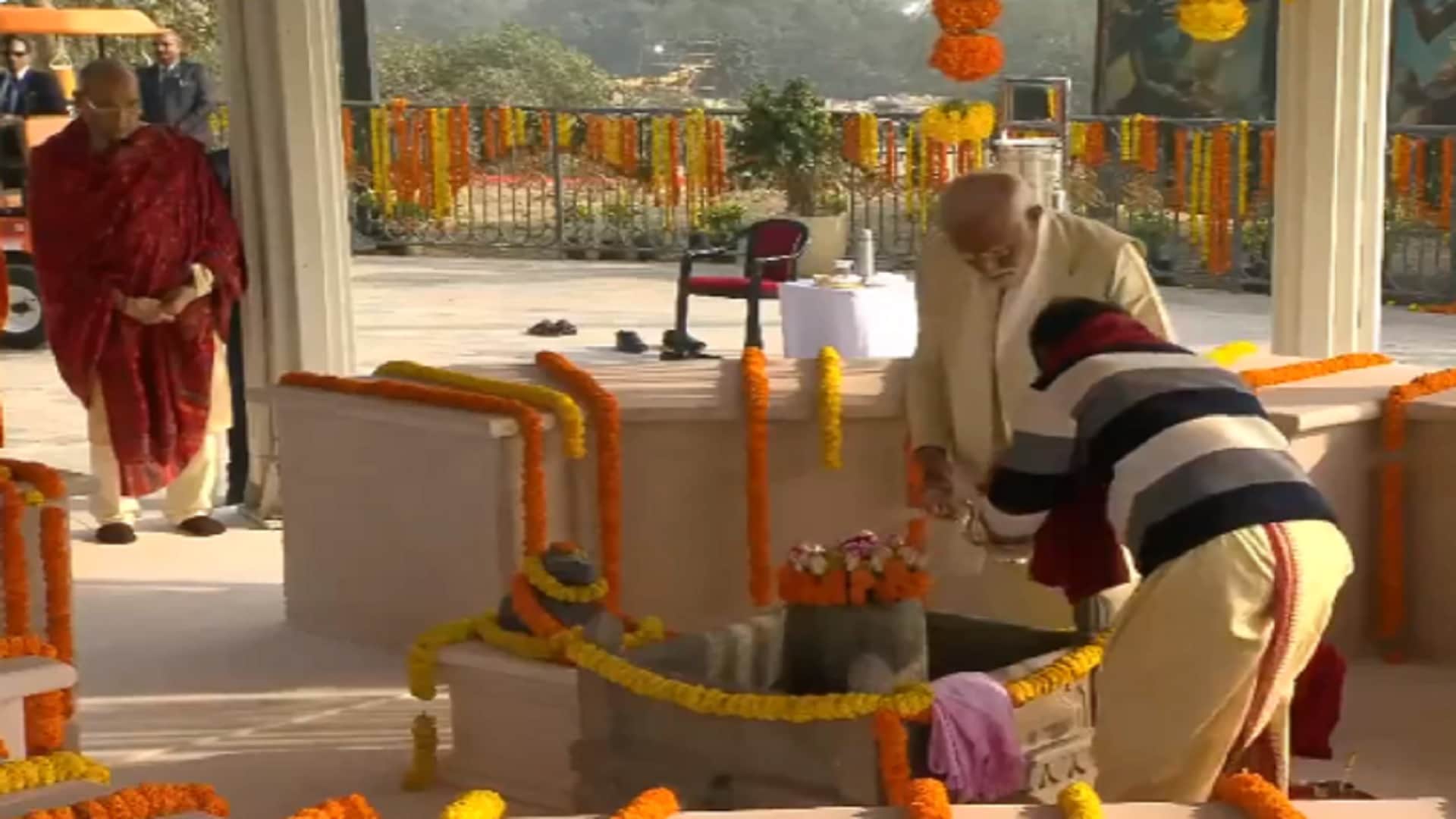 Ayodhya Ram Temple: PM Narendra Modi praises labourers working for Ram temple.