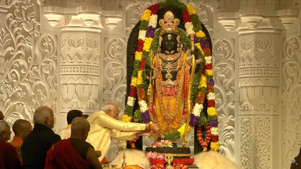 Ayodhya ram Temple: PM Narendra Modi in Pran Pratishtha Samaroh in Ayodhya.