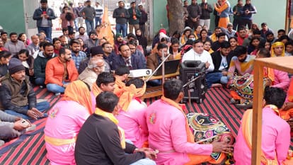 Ram Mandir: दिल्ली में घरों में ही नहीं अस्पतालों में भी गूंजी राम धुन, मरीजों संग मगन हुए स्वास्थ्यकर्मी Ram Bhajan was performed in homes as well as hospitals in Delhi