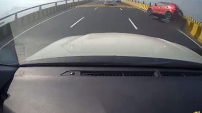 First accident on Atal Setu as Car Collided with divider Navi Mumbai