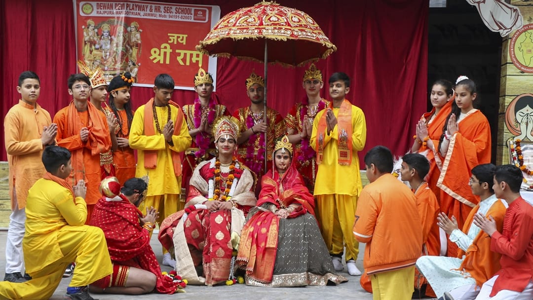 ram mandir pran pratishtha celebrated from Lakhanpur to Lal Chowk jammu kashmir