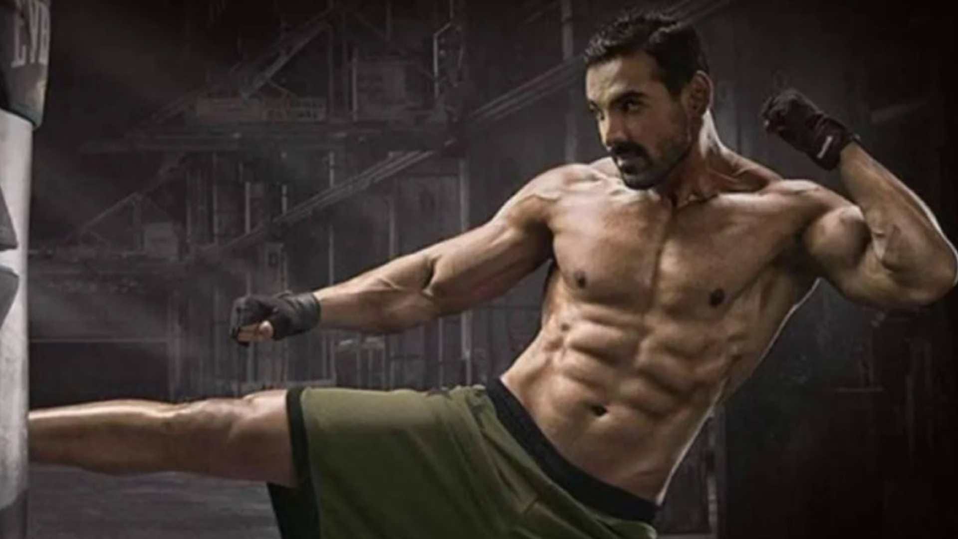 Bollywood Stars Who Perform Their Own Stunts Akshay Kumar Ajay Devgn Vidyut Jammwal Tiger Shroff