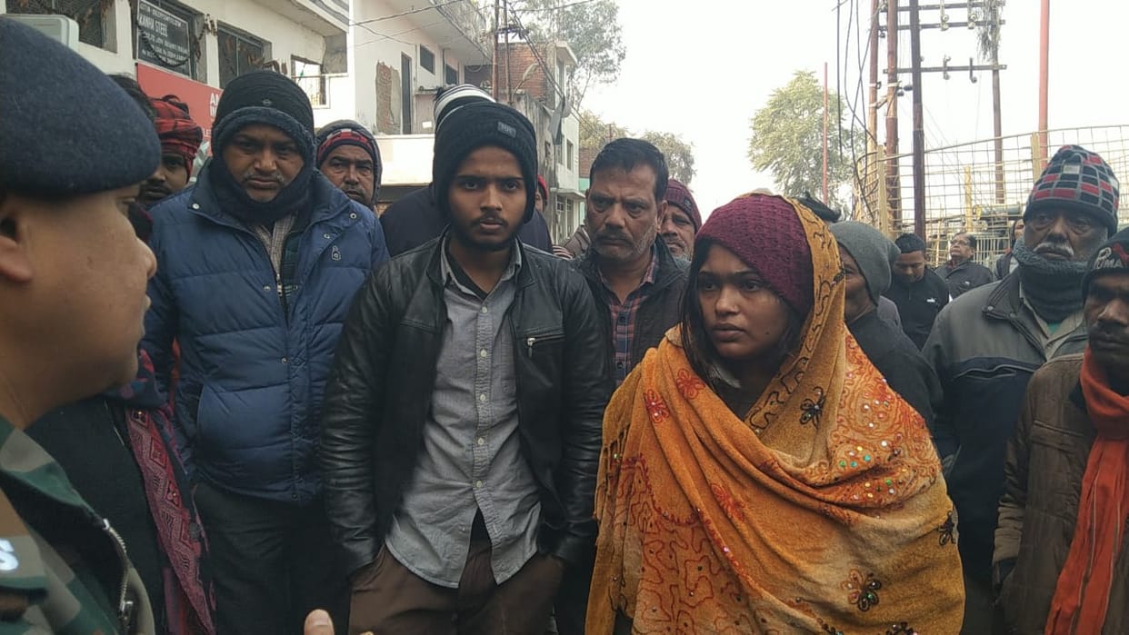 Angeethi became Kaal, elderly couple and son died due to suffocation, condition of two children critical
