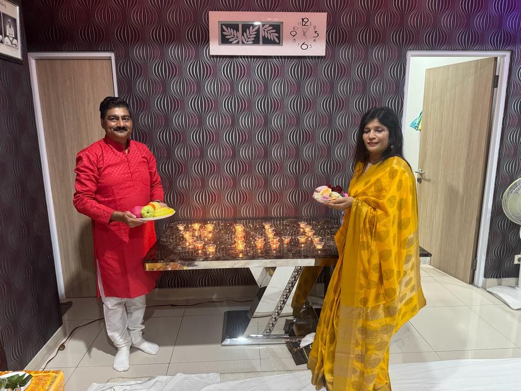 Pran Pratistha Mahotsav celebrated with pomp in foreign countries, houses decorated with rangoli in Indonesia