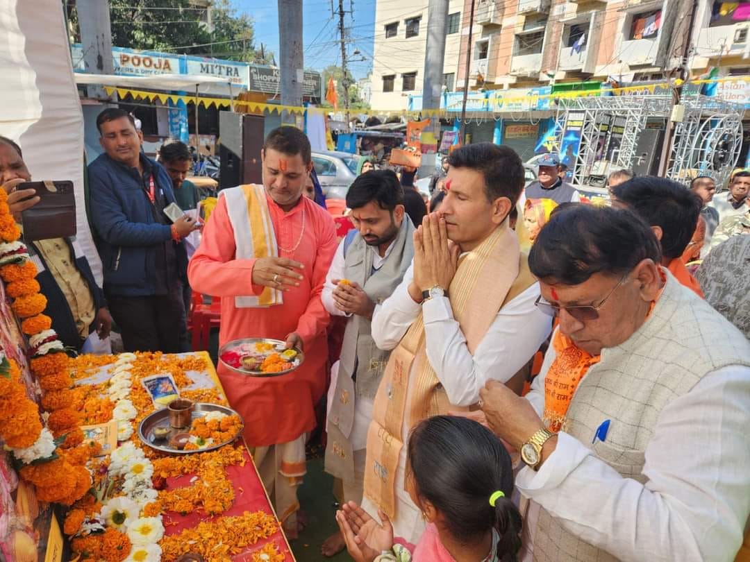 MP News: Congress became happy with Ram, Jitu Patwari participated in Sunderkand Maha Aarti, said - felt Ram i