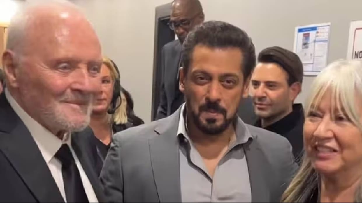 Famous Director Actor Anthony Hopkins Shares photo With Salman Khan From Joy Awards deets Inside