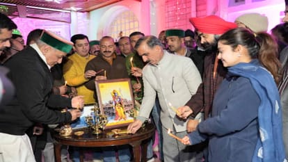 ram mandir ayodhya: CM Sukhwinder Singh Sukhu worshiped at Hanuman temple Jakhu on the consecration of Ram Lal