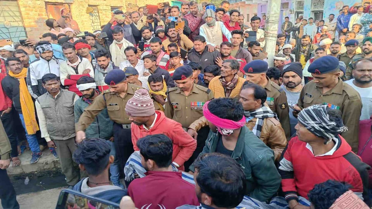 Army soldier playing cricket in Tikamgarh dies of heart attack