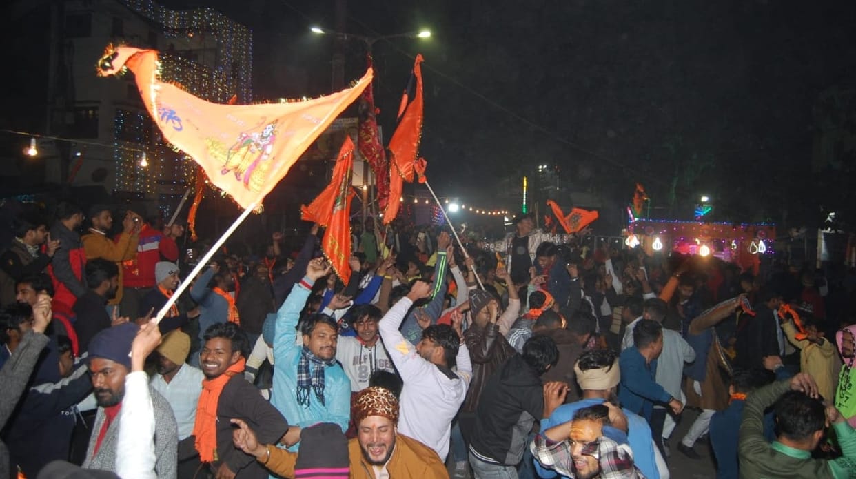 Ruckus at Pran Pratistha celebration, Car hits sound system,Youth injured, uproar by angry people