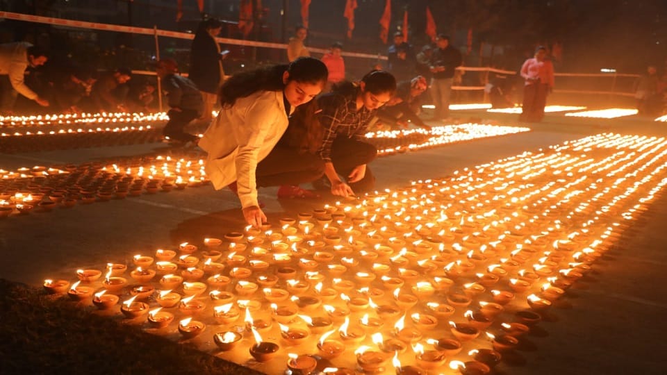 Ramlala Pran Pratishtha Every house in Noida was illuminated Diwali was celebrated again
