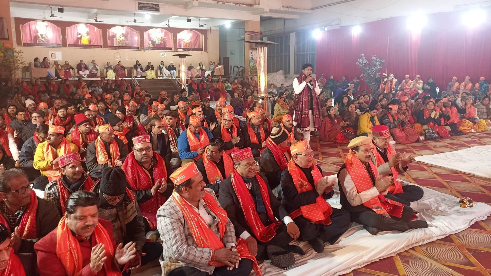 Ram Mandir Pran Pratishtha 20 lakh lamps lit Sunderkand in 4 thousand temples thousand processions in varanasi
