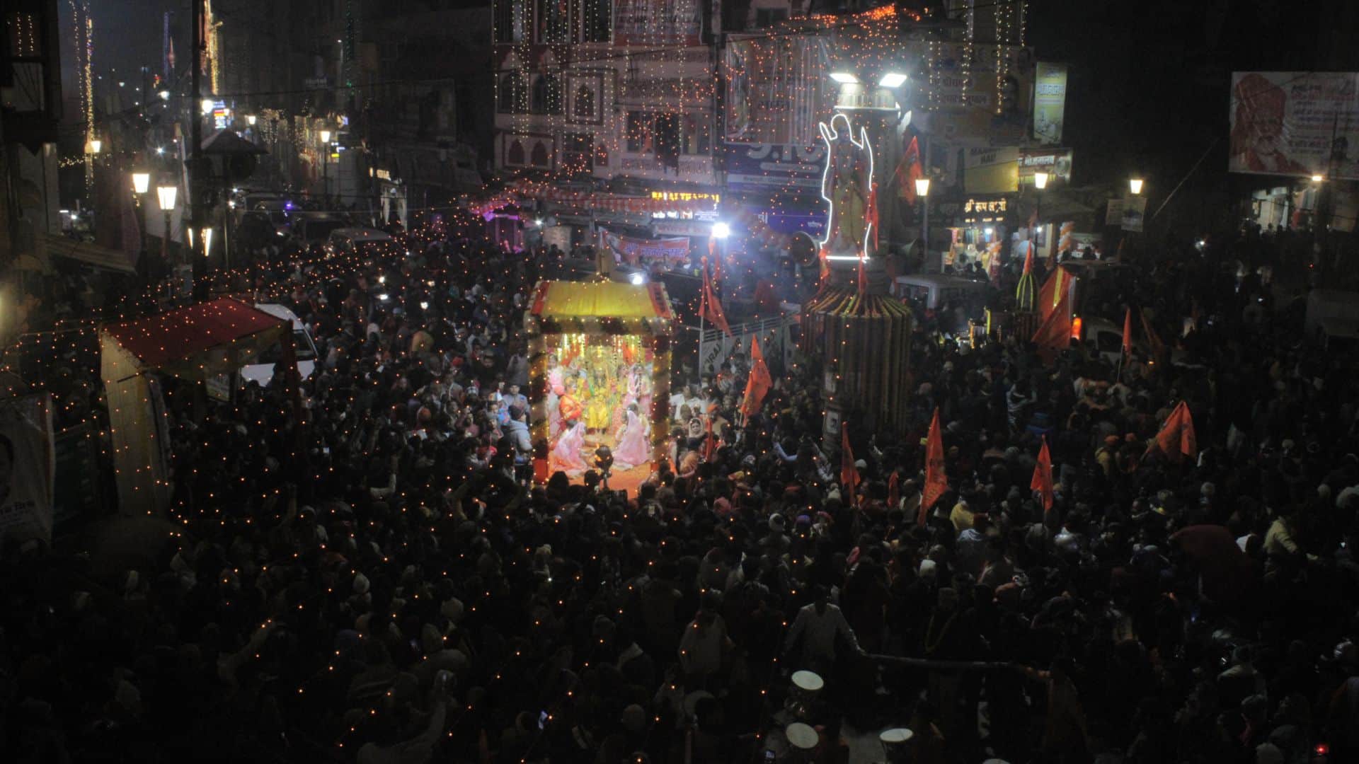 Ram Mandir Pran Pratishtha 20 lakh lamps lit Sunderkand in 4 thousand temples thousand processions in varanasi