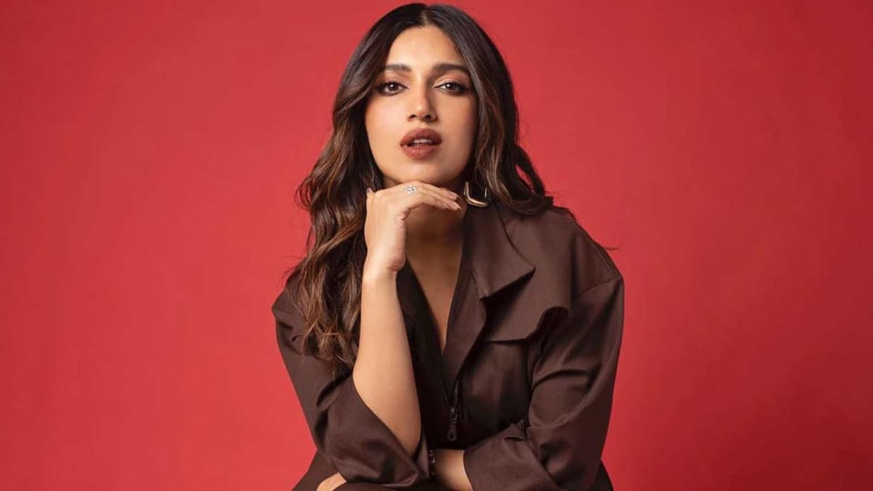 Bhumi pednekar shared her experience of working in film Bhakshak and with co-star sanjay singh