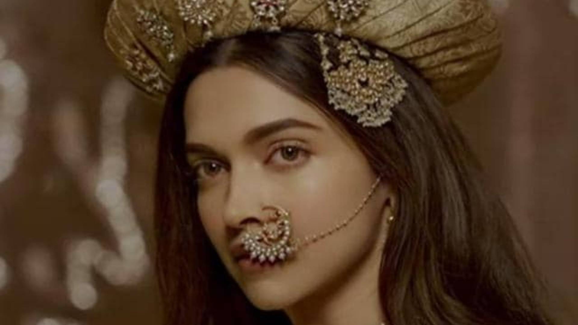 Deepika Padukone Action Performance in Films pathaan bajirao Mastani Fighter
