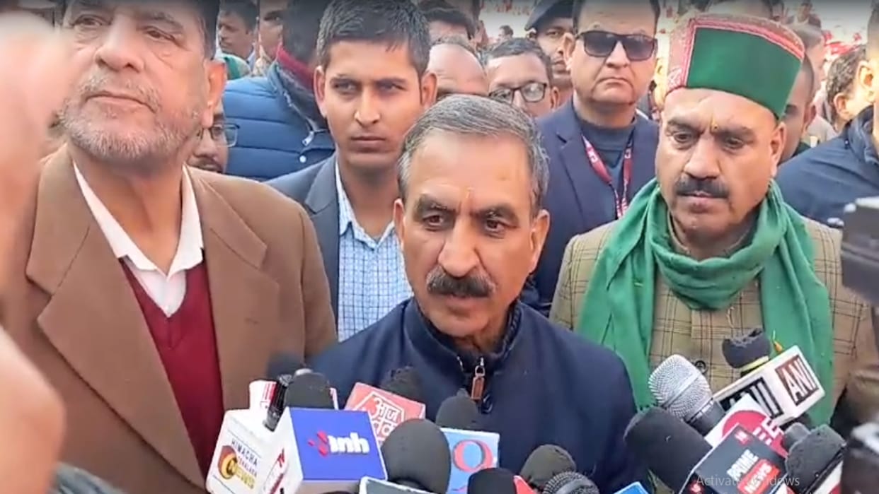 CM Sukhu said Anurag Thakur should stop baking political bread, I worship Shri Ram in the morning and evening
