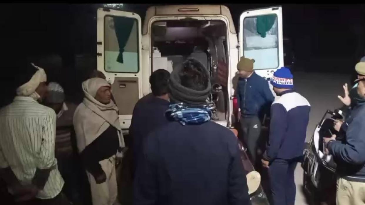 One brother died while condition of other critical in collision with speeding vehicle in Mathura