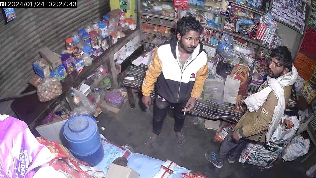 Theft in grocery shop in Hisar for third consecutive day, Shopkeepers blocked road