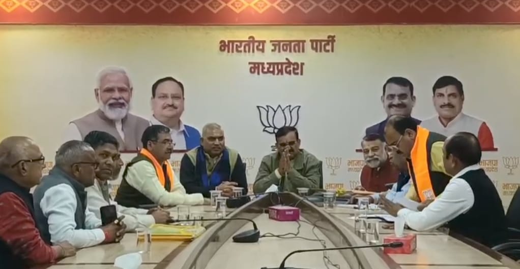 MP News: Preparation to take action against 100 BJP insiders, if they do not agree after persuasion, they will