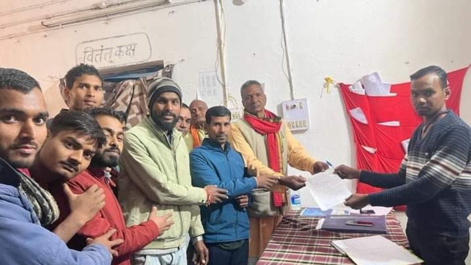 Teacher of Swami Atmanand School said objectionable things in class regarding two religions
