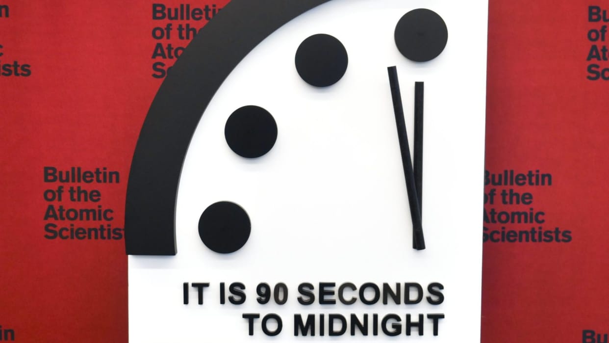domsday clock still at 90 seconds to midnight Scientists Warning On Nuclear