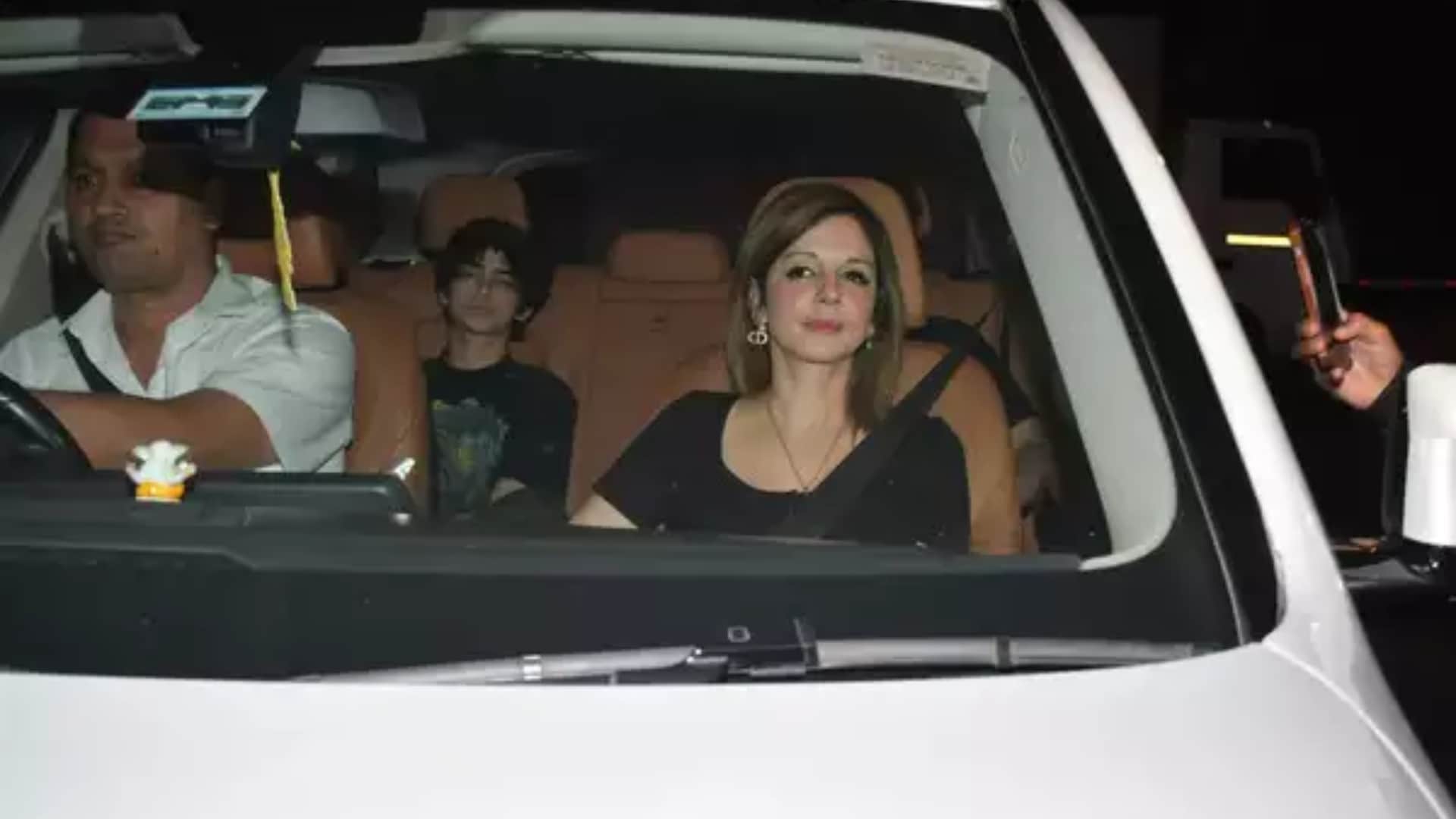 Fighter Screening Hrithik Roshan ex wife Sussanne saba azad SRK Vaani Kapoor Ayushmann Khurrana attend event
