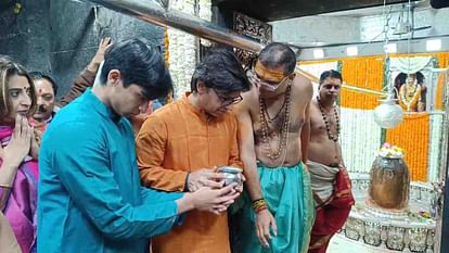 Ujjain Mahakal: Playback singer Shaan reached the temple of Baba Mahakal
