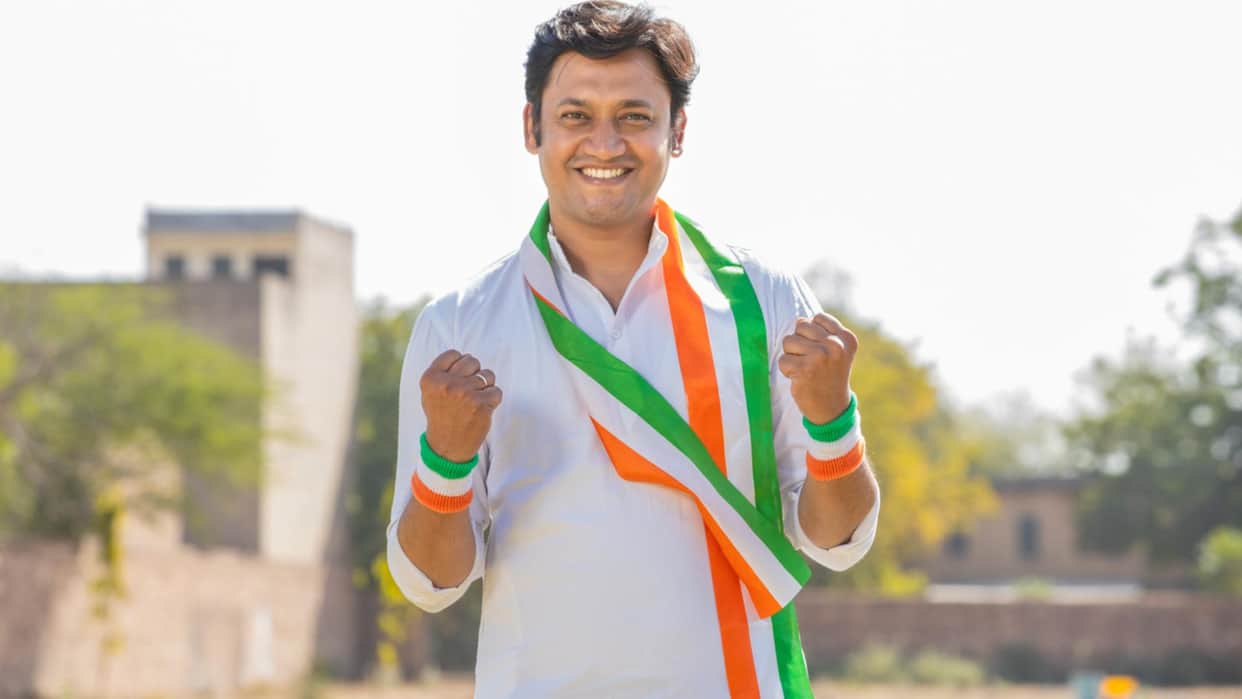 Republic Day 2024 trendy outfit idea for men for republic day