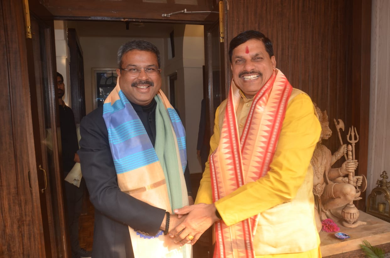 MP News: CM meets Union Minister Pradhan, IIT Indore's Ujjain satellite campus gets approval