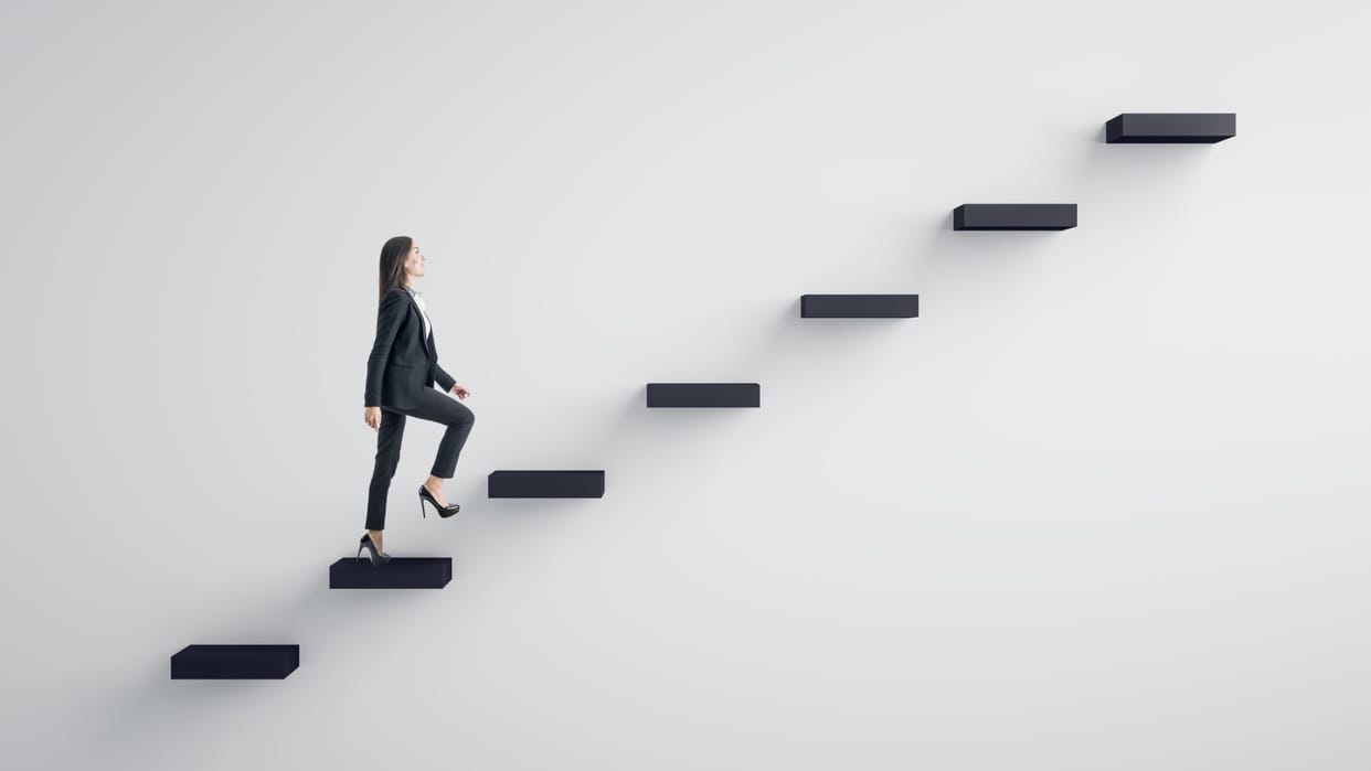 Chanakya Niti If you want to climb the stairs of success follow these 5 things of acharya Chanakya