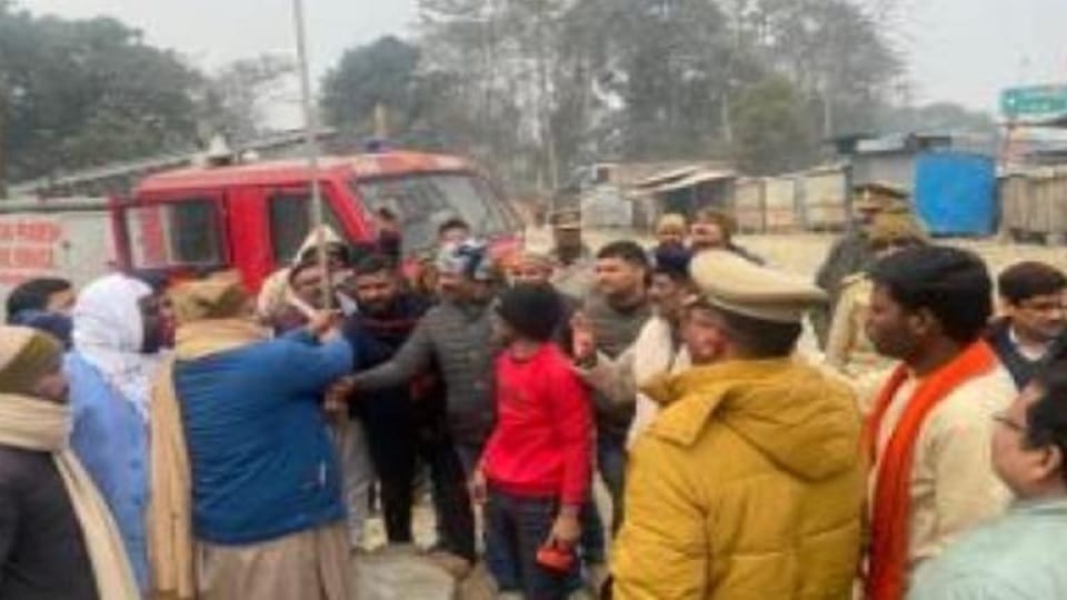 Dispute between two parties regarding hoisting flag in Isanaga Lakhimpur Kheri