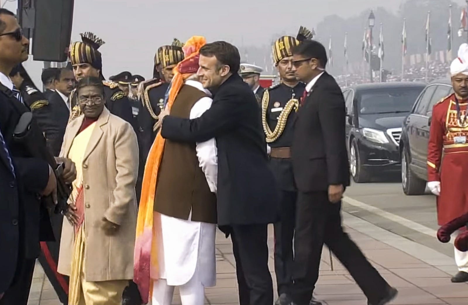 फ्रांस के राष्ट्रपति इमैनुएल मैक्रों और पीएम मोदी