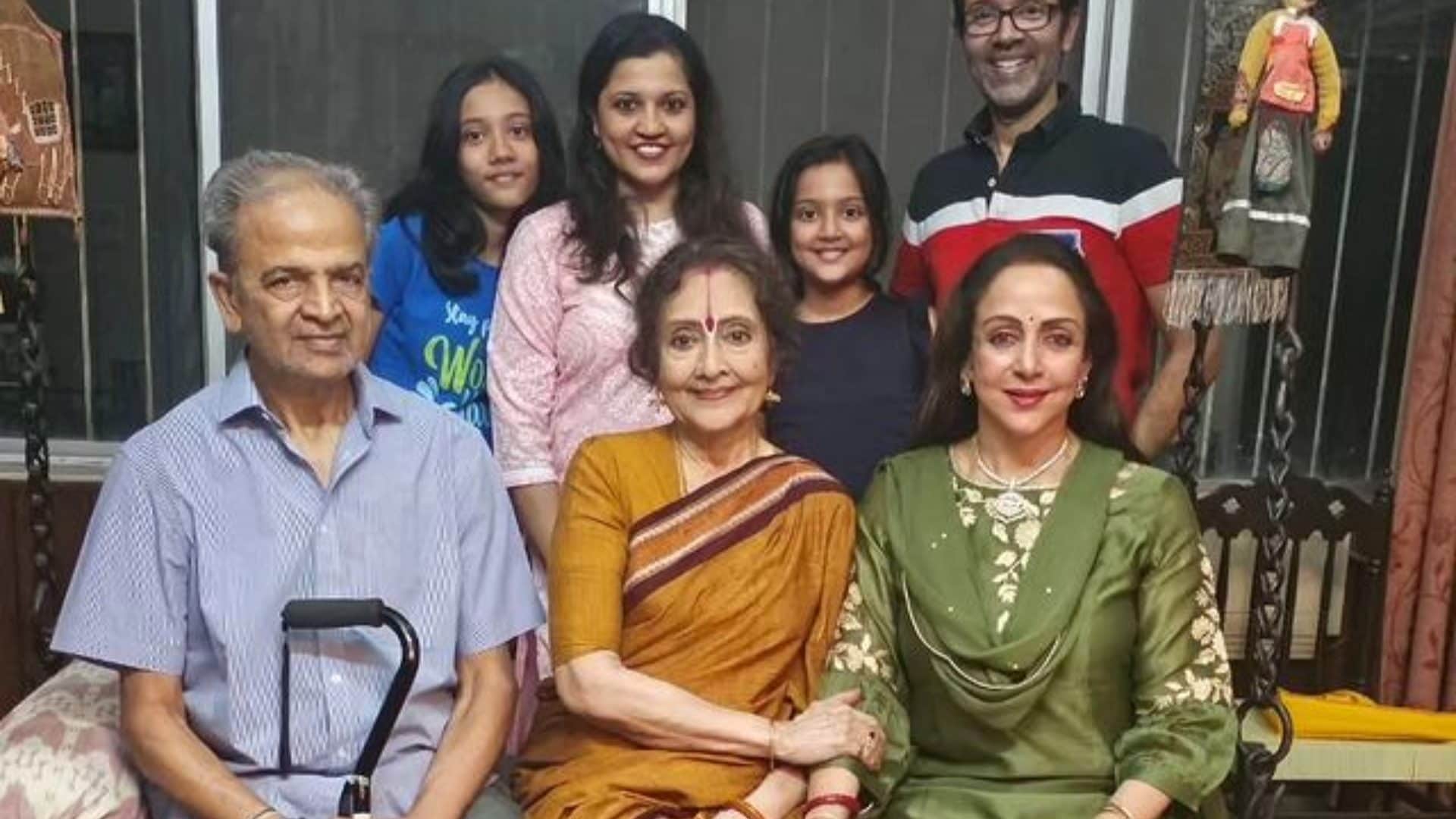 Vyjayanthimala getting honoured with Padma Vibhushan Hema Malini calls her role model shares Pics from Chennai