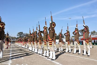 Indore News: Republic Day celebrated with pomp in Indore, floats along with parade