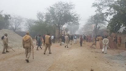 Ruckus in Mathura on Republic Day stones pelted Police force reached spot