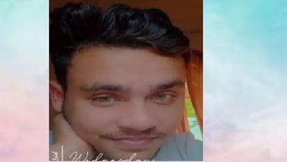Moradabad: Dead body of student Zaid brought to village from Kota, cremated in a sad atmosphere