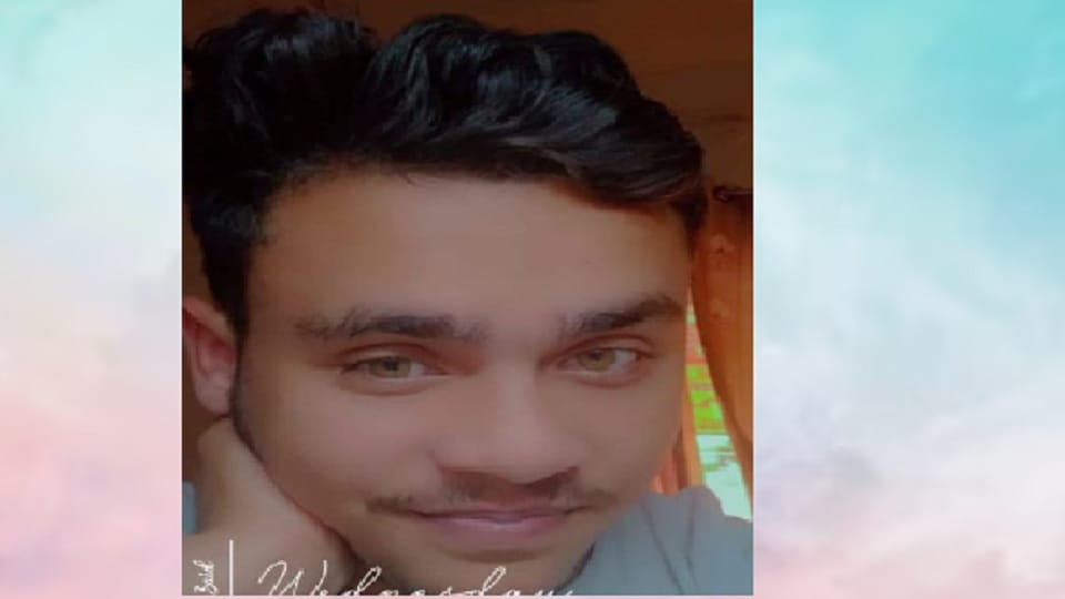 Moradabad: Dead body of student Zaid brought to village from Kota, cremated in a sad atmosphere