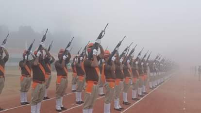 75th Republic Day 2024: Republic Day was celebrated in West UP and people congratulated each other