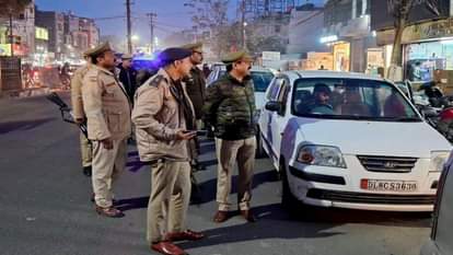 सहारनपुर में पुलिस फोर्स तैनात।