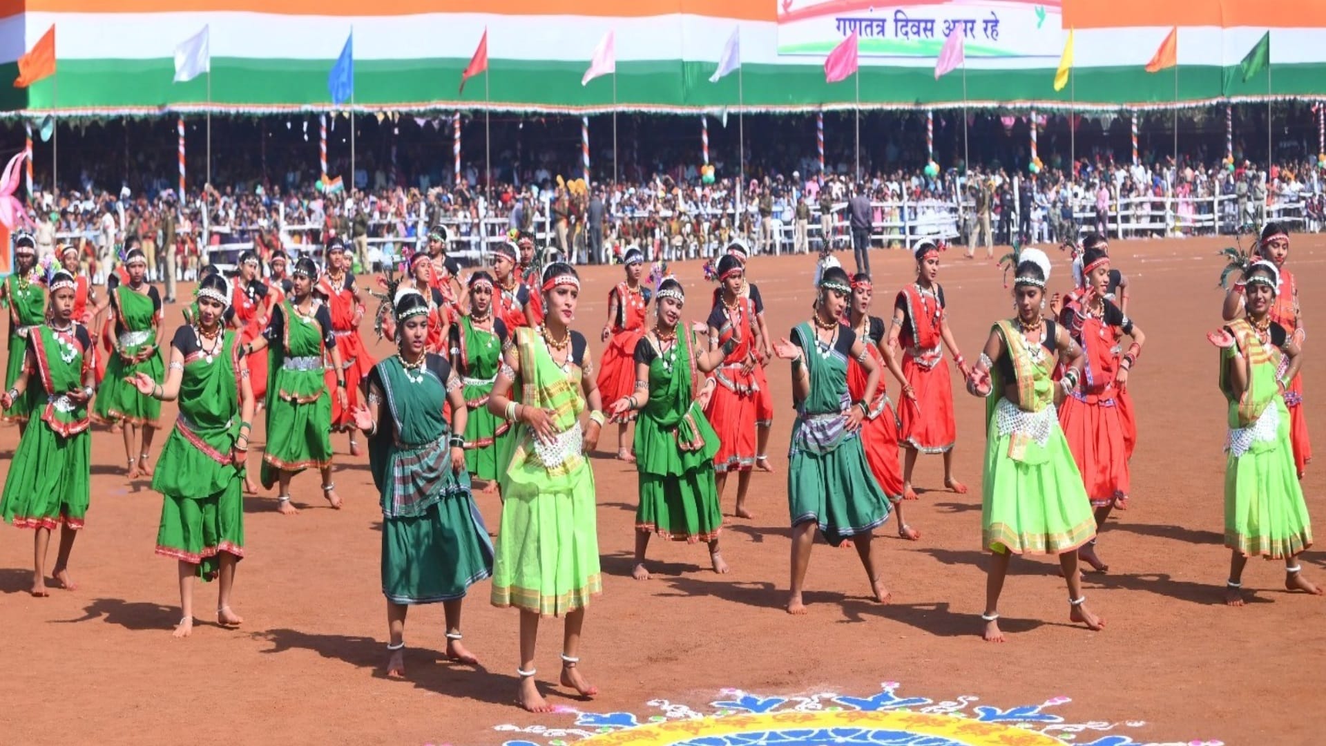 Republic Day celebrated in Raipur: Students gave a fascinating cultural presentation, see photos